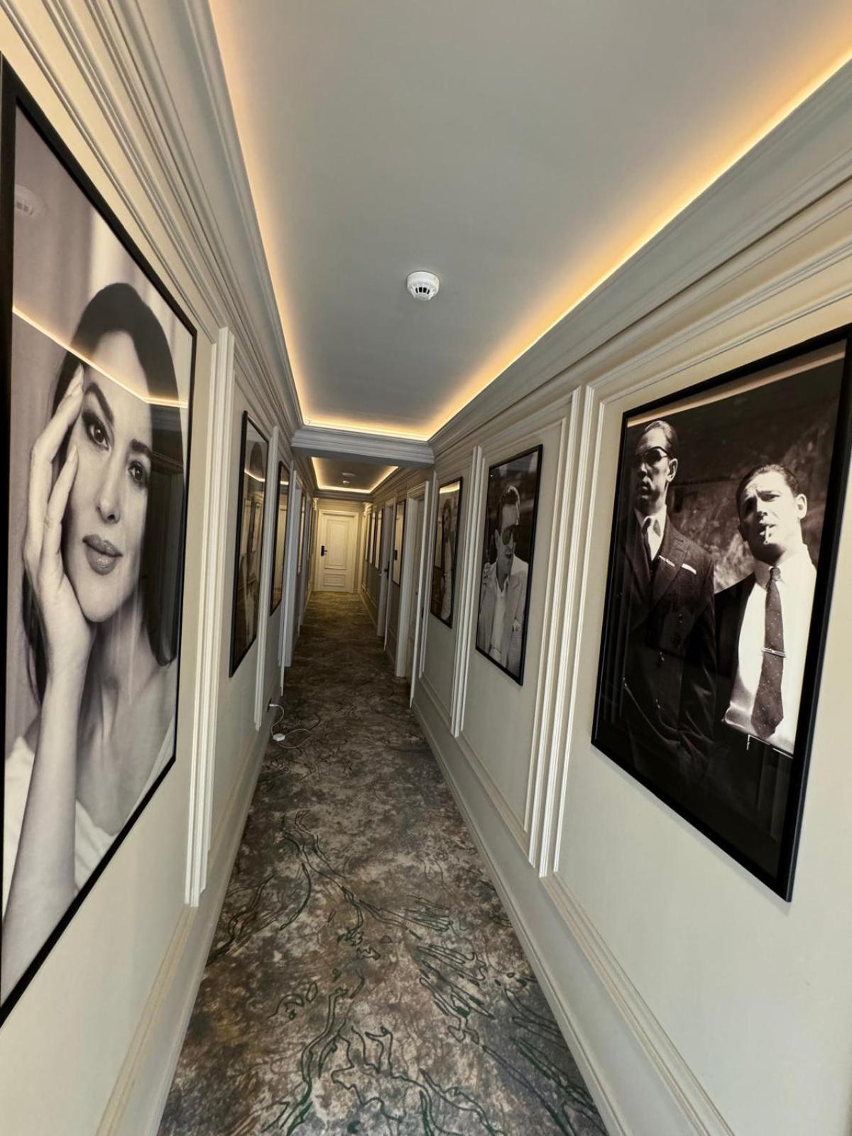 Cosmopolita Boutique Hotel Тимишоара Екстериор снимка
