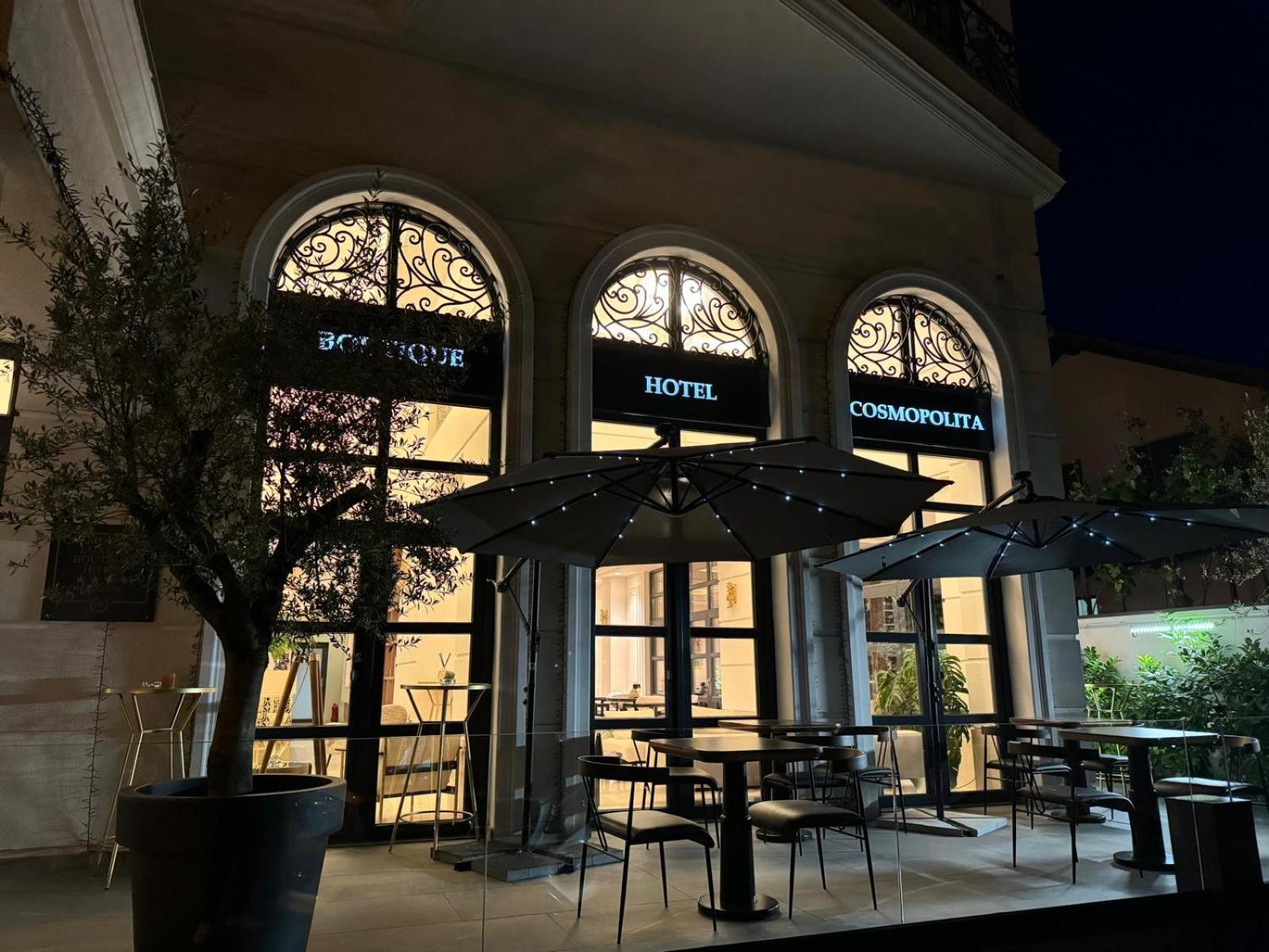 Cosmopolita Boutique Hotel Тимишоара Екстериор снимка