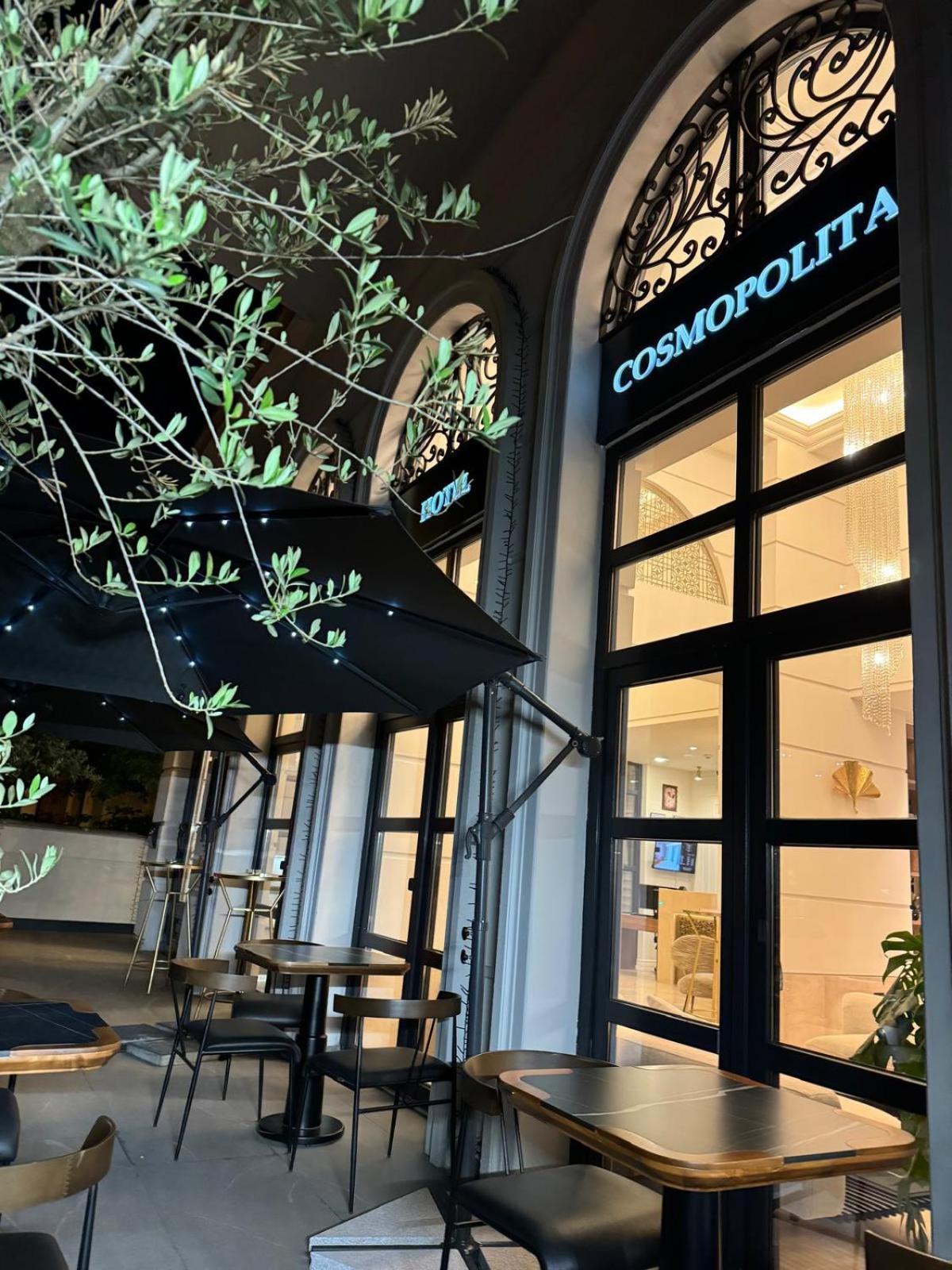Cosmopolita Boutique Hotel Тимишоара Екстериор снимка